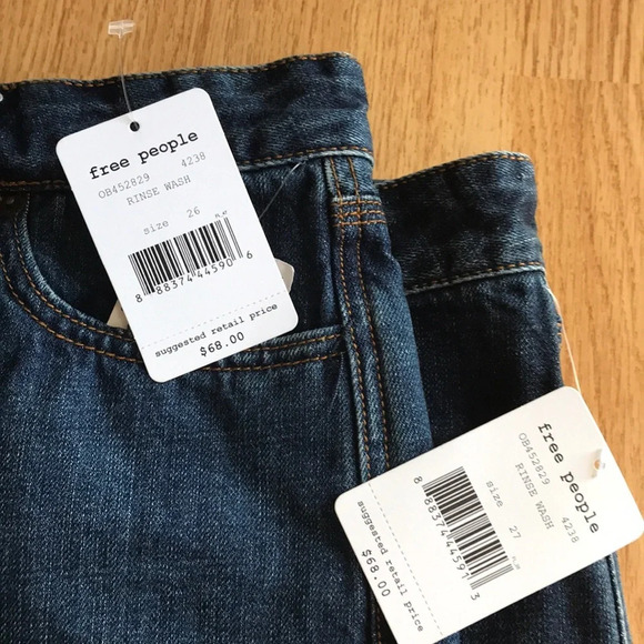 Free People Logan Denim Cut Off Rinse Wash Shorts - Picture 5 of 8